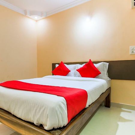 Oyo 23035 Srinivas Residency Hotel Madgaon Luaran gambar