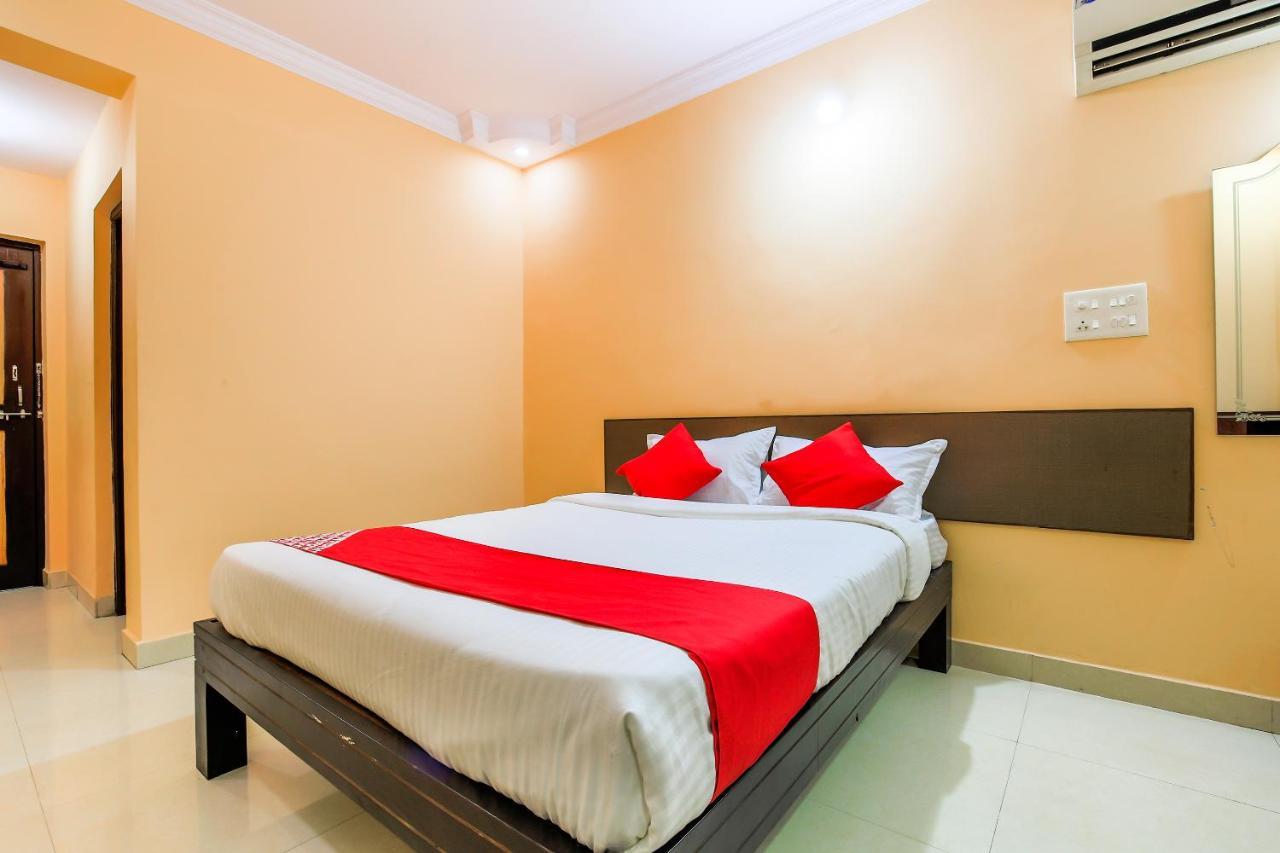 Oyo 23035 Srinivas Residency Hotel Madgaon Luaran gambar